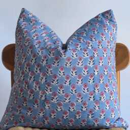 "Indian Block Print Pillow Cover Floral Batik, Natural Dyed - 20"" X 20" - thumbnail 2