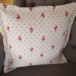 Christmas Pillow - Jacquard Cushion Cover Beige/Red Moose With Dots in Four Different Sizes - thumbnail 2