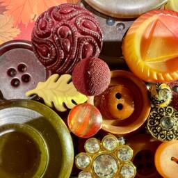 Fall Button Frame in Fall Colors ~ Rustic Home Decor Seasonal Gift For Her Desk Photo Bohemian 4x6 Photo - thumbnail 3