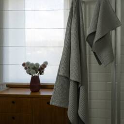 Handmade Waffle Linen Bath Towel Extra Large, Soft Cotton Blend - thumbnail 2