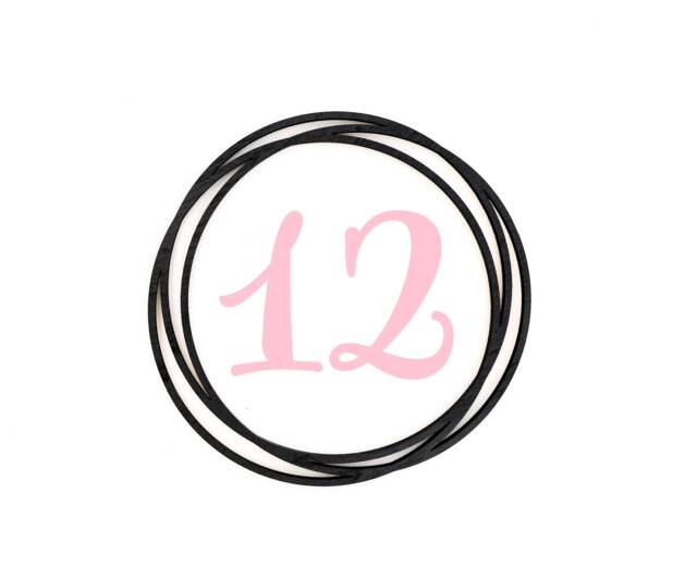 Wood Wreath Marker, Milestone Blanket Month Baby Shower Gift, Photo Prop, Keepsake - image 1