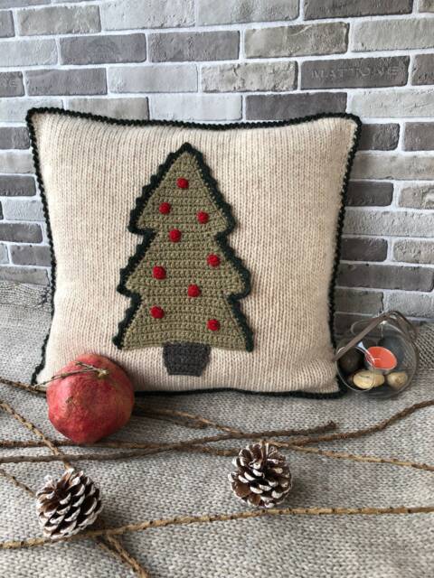 Handmade Christmas Tree Pillow Cover Crochet Wool Holiday Decor - image 1