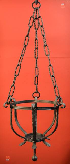 Wrought Iron Planter With Decorative Mission Chains Holds Up To 10 - image 1