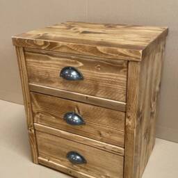 2 X Norwich Bedside Cabinet - 50cm Wide With 3 Drawers Rustic Pine Wood - thumbnail 2