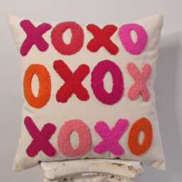xoxo Punch Needle Pillow Cover Handmade Embroidered Cushion - Ddp Usa - thumbnail 2