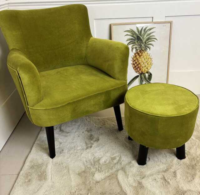 Green Velvet Arm Chair, Accent Lounge Reading Armchair, Stylish Furniture - image 1