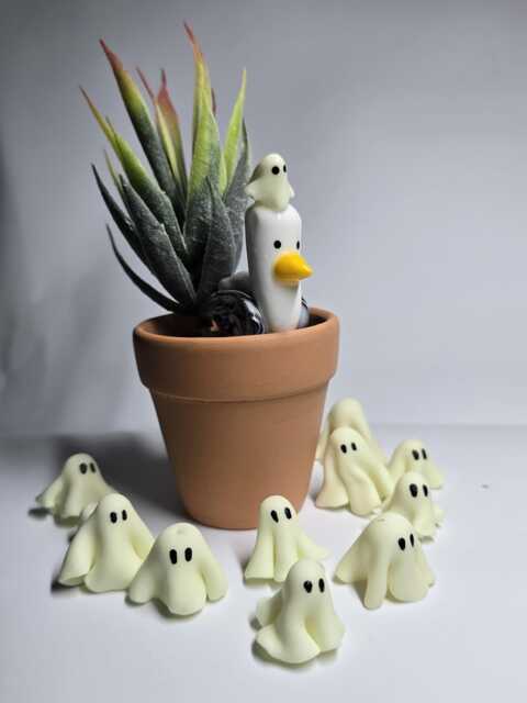 Halloween Polymer Clay Seagull Plant Pot Pet Beach Home Decor - image 1