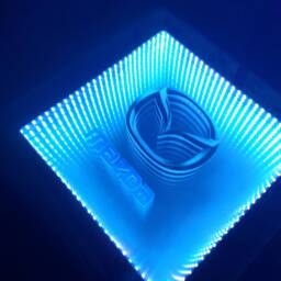 Infinity Table - Mazda Logo - thumbnail 2