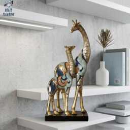 Tall Resin Giraffe Sculpture African Wildlife Figurine - Living Room Wine Cabinet Decor Animal Statue Housewarming Moving Gift - thumbnail 2