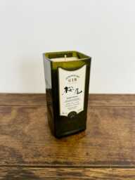 Sakurao Gin Bottle Candle - Lemongrass & Ginger Soy Wax 90 Hour Burn Time - thumbnail 1