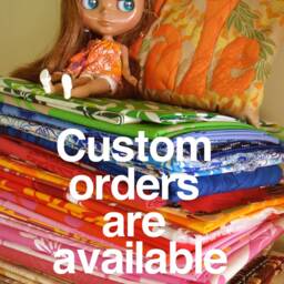 Handmade Hawaiian Quilt Pillow - Le'a Happy Applique, Maui Made - thumbnail 3