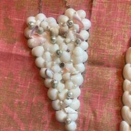 Handmade Sea Shell Art, Wall Hanging, Shell Rhinestone Heart, Primitive - thumbnail 4