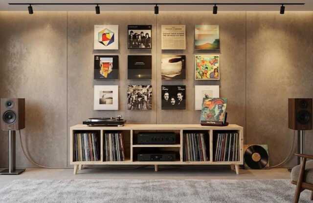 Record Console - Tv Stand Turntable & Vinyl Storage - image 1