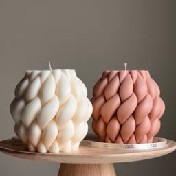 Large Swirl Knot Soy Candle - Trendy Minimalist Pillar - thumbnail 1