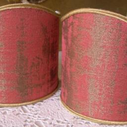 Pair Of Clip-On Shield Shades Raspberry Pink & Gold Rubelli Venier Jacquard Fabric Mini Lampshade - Made in Italy - thumbnail 4