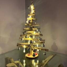 Medium Driftwood Christmas Tree - thumbnail 2