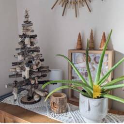 Medium Driftwood Christmas Tree - thumbnail 3