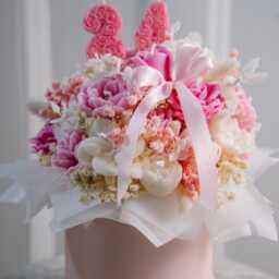 Handmade Soy Wax Birthday Candle Bouquet Customizable Number Candles - thumbnail 2