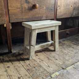 Rustic Reclaimed Wood Milking Stool Handmade Welsh Countryside Decor - thumbnail 3