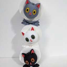 Cute Cat Toilet Roll Holder Quirky Kitten Tissue Stand - Novelty Bathroom Decor Funny Loo Accessory Gift For Mother Aunty Or Sister - thumbnail 2