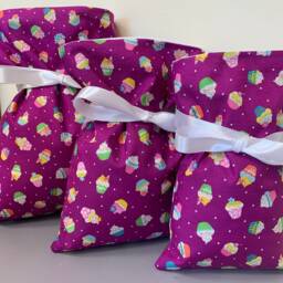 Cupcake Gift Bags - Birthday Party Wedding Decor Fabric Wrap Eco Reusable Teachers - thumbnail 2