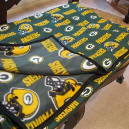 Handmade Green Bay Packers Blanket - thumbnail 2