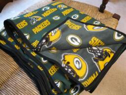 Handmade Green Bay Packers Blanket - thumbnail 1