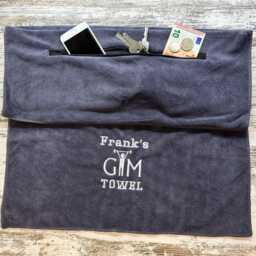 Personalized Gym Towel With Zippered Pocket, Embroidered Name, Personalized Gift, Sports, Training, Fitness, Men, Women - thumbnail 2