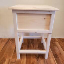Farmhouse End Table With Drawer - thumbnail 4