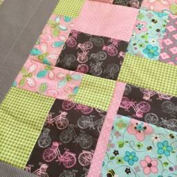 Fun Pink - With A Little Blue Quilted Throw - thumbnail 2