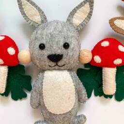 Woodland Pram Garland, Stroller Mobile, Felt Woodland Accessories, Baby Shower, First Mother Day - thumbnail 3