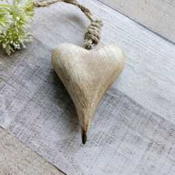 Small Tapered Mango Wooden Hanging Heart Decoration - The Home & Hearts Shop Rustic Shabby Wall Decor Gift Wedding Christmas - thumbnail 3