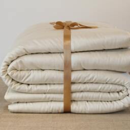 King Size Wool Comforter For Luxury Bedding - Us Duty Paid - thumbnail 2