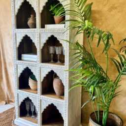 Hand-Carved Mango Wood Bookcase - Cream-Washed Light Natural Finish With Arched Shelves - thumbnail 2