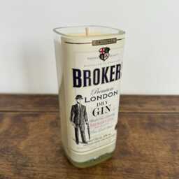Broker's Gin Bottle Candle - Lemongrass & Ginger Scented Soy Wax - thumbnail 2