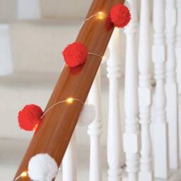 Christmas Pom String Lights // Red & White /20 Led Lights/Party Decorations/Tree Lights/Dinner Table/Mantlepiece/Banister/Centerpiece