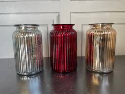 18.5cm Tall Metallic Ribbed Vase Splatter Finish Bottle Shape Glass in Red Rose Gold Or Silver - thumbnail 1