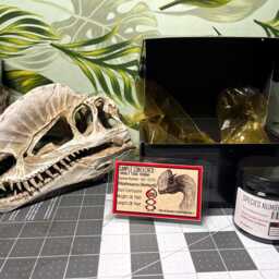 Jurassic Dilophosaurus Venom - thumbnail 4