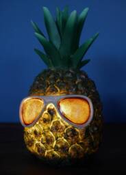 Pineapple With Shades Ornament Battery Power Light Table Lamp Home D??cor - thumbnail 2