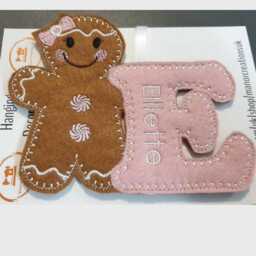 Personalized Gingerbread Felt Christmas Tree Decoration Pink Letter - thumbnail 4