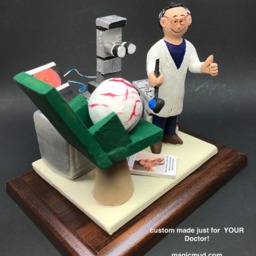 Ophthalmic Surgeon Figurine, Eye Doctor's Gift, Doctor Graduation Gift, Ophthalmic Surgeon Optometrist's Graduation Gift - thumbnail 3