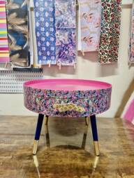 Round Coffee Table , Ditsy Floral, Multicolour Pink Blue & Green Flower Design. Table, Lift Off Top For Storage. End Lounge - thumbnail 1