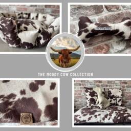 Faux Cowhide Cushion - Textured Leather Pillow, 45x45cm - thumbnail 4