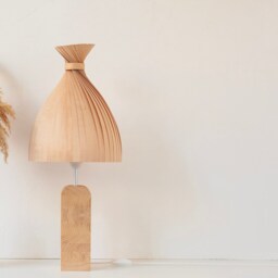 Maple Wood Table Lamp, Bedside Lamp Rustic Decor , Minimalist Small Scandinavian Desk - thumbnail 2