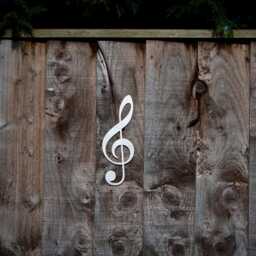 Treble Clef Metal Wall Art, Home & Garden Decor For Musician - thumbnail 3