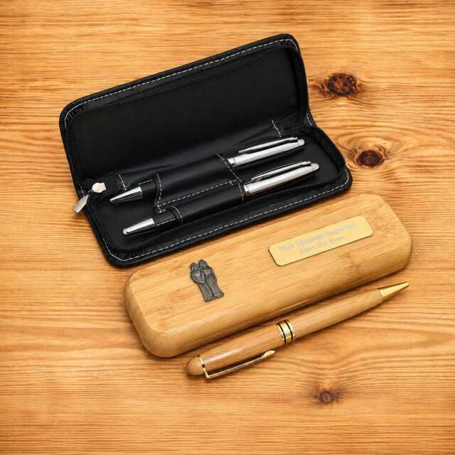star Signs Luxury Wooden Or Leatherette Pen Case With Matching Free Engraving Astrological & Zodiacs Gift - image 1