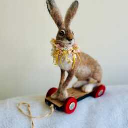 Hare Toy/Pull Along Hare/Vintage Style Hare/Hare Sculpture/Felted Rabbit/Jack Rabbit/Needle Felted Hare/Felted Hare/Ooak Sculpture - thumbnail 2