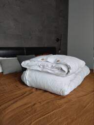 White Hemp Duvet Cover, Coconut Wood Buttons, Queen King Bedding