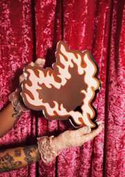 Flaming Heart Mirror - Baby Pink & Brown - thumbnail 1