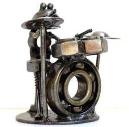 Frog Play Drum Scrap Metal Sculpture, Handmade Desk Paperweight, Valentine Gift For Her - thumbnail 4